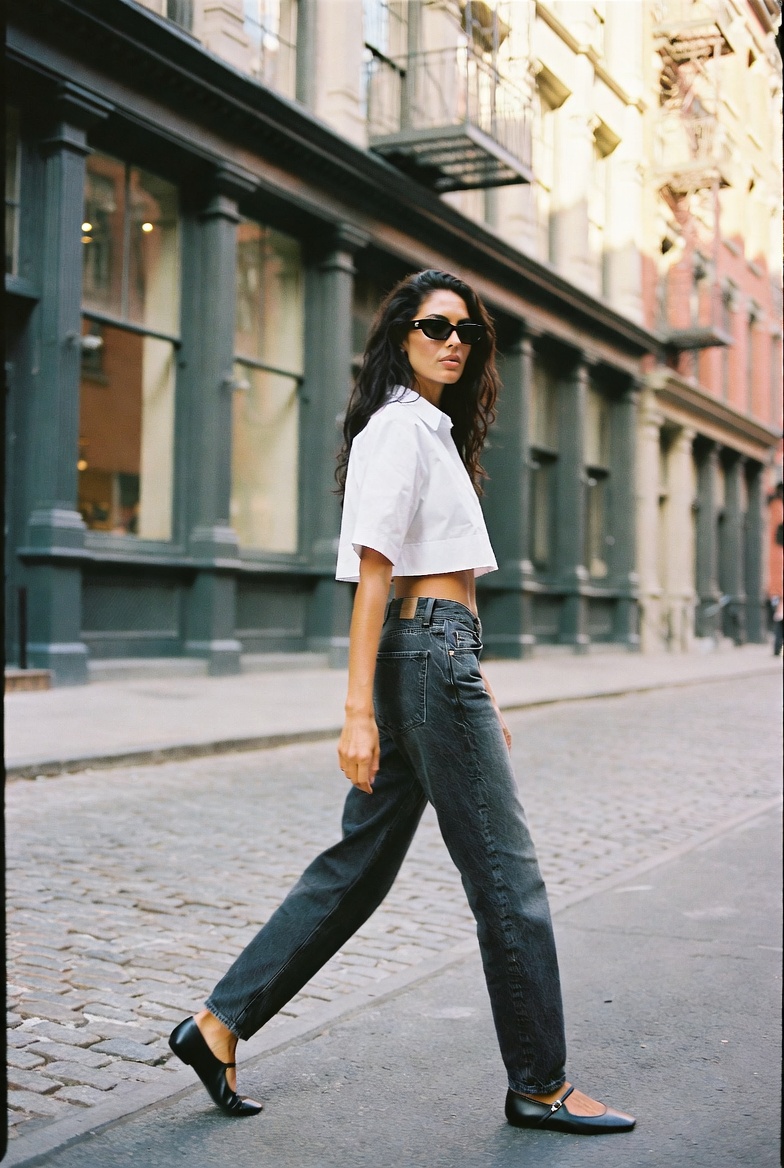 The Ballet Flat Trend — a cool downtown New York woman in ballet flats, ESVRA Most Wanted